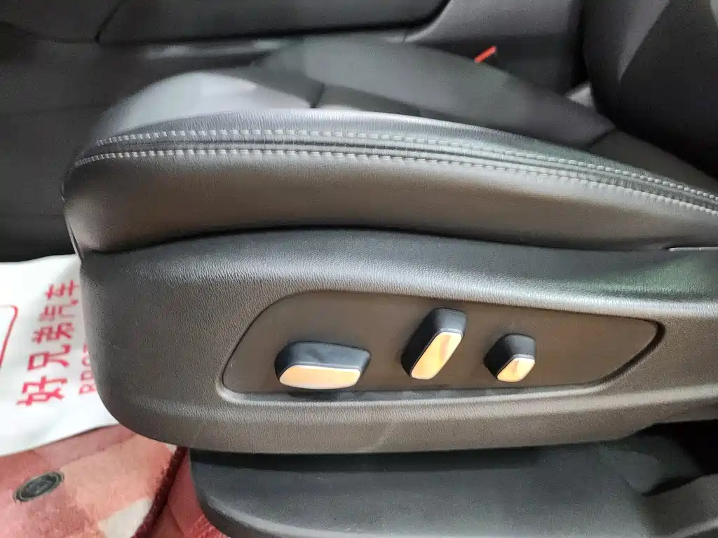 CADILLAC XT5 2020