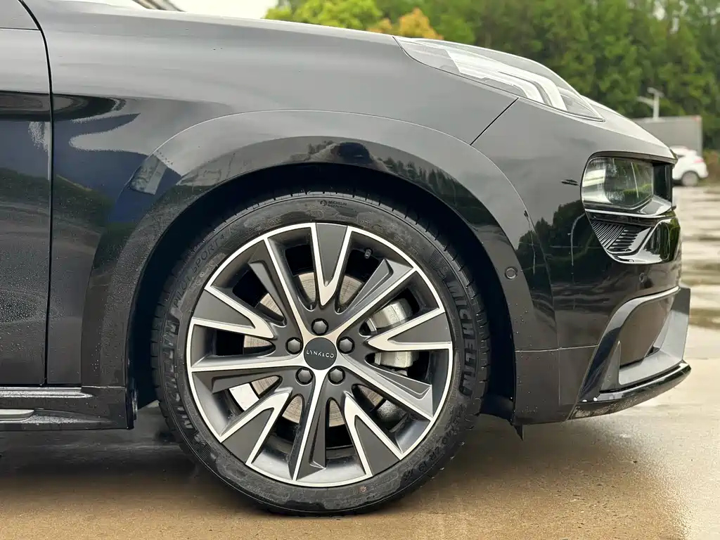 LYNK&CO 02 HATCHBACK 2021
