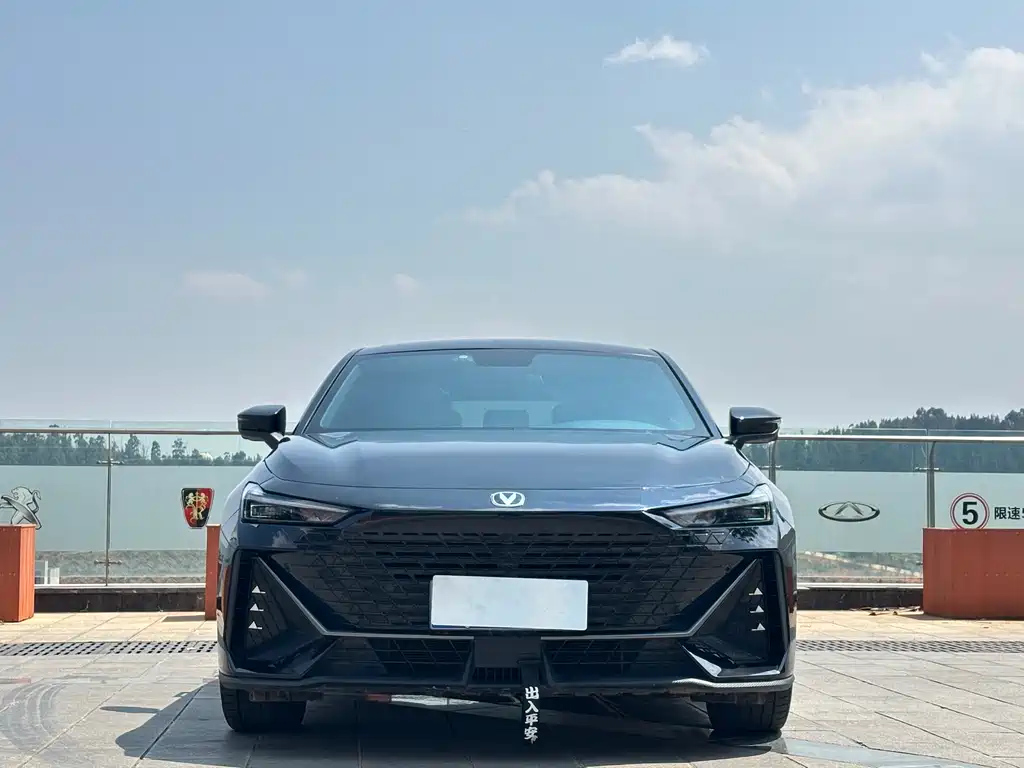 CHANGAN UNI-V 2022