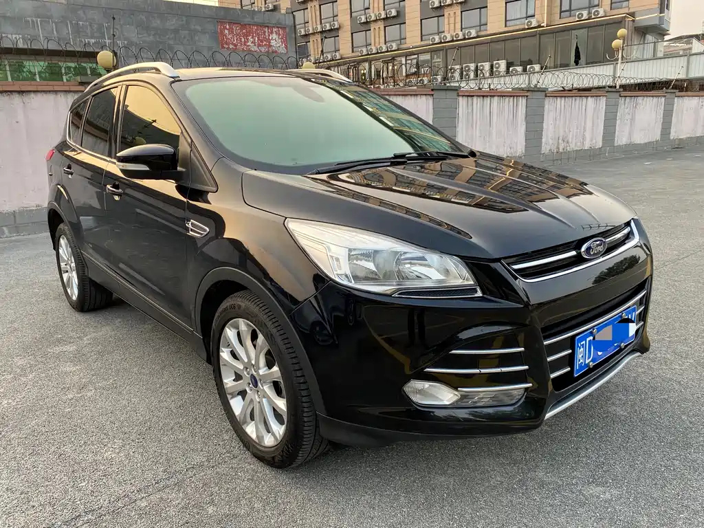 FORD ESCAPE 2015