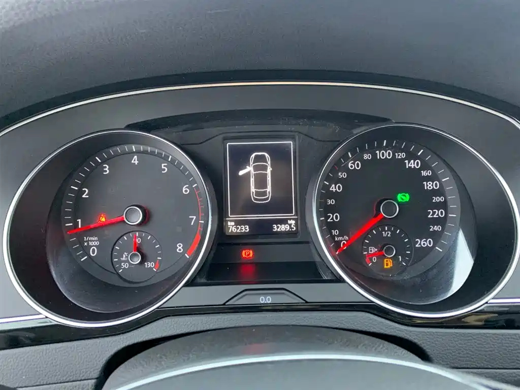 VOLKSWAGEN MAGOTAN 2020