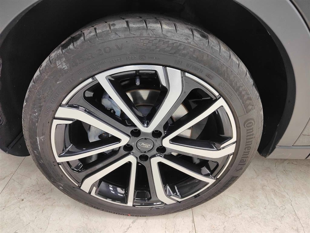 FORD EQUATOR 2023