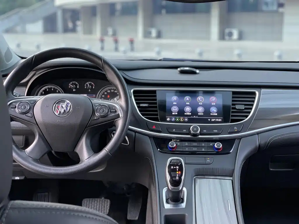 BUICK LACROSSE 2022