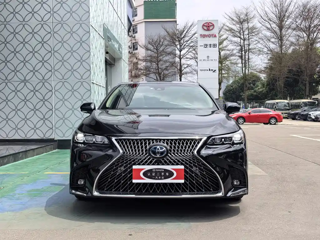 TOYOTA AVALON 2020