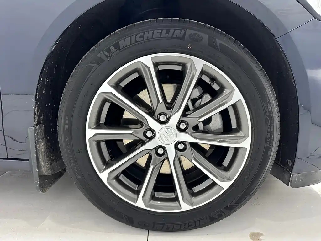 BUICK LACROSSE 2020