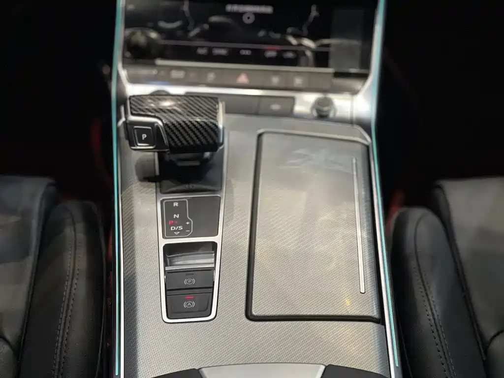 AUDI A6L 2021