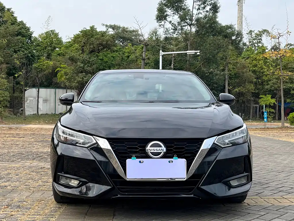 NISSAN SYLPHY 2020