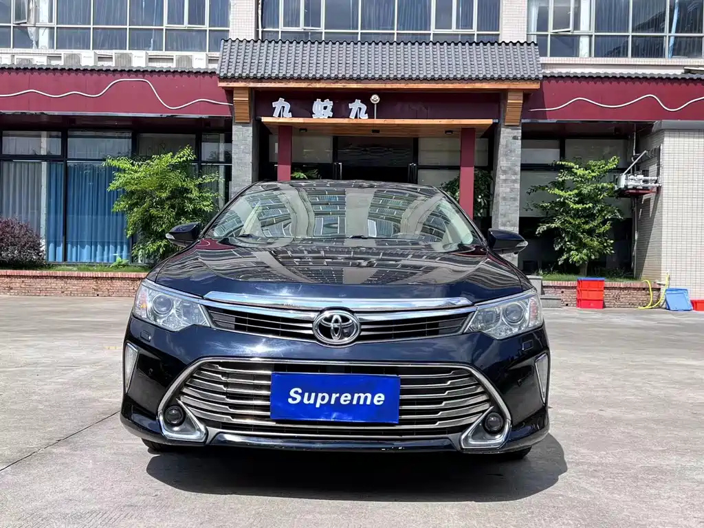 TOYOTA CAMRY 2016