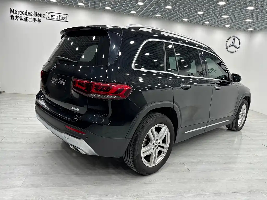 MERCEDES BENZ GLB 2020