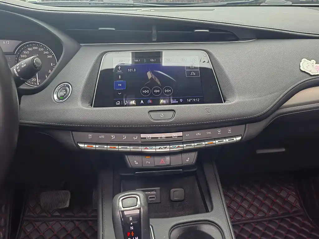 CADILLAC XT4 2019