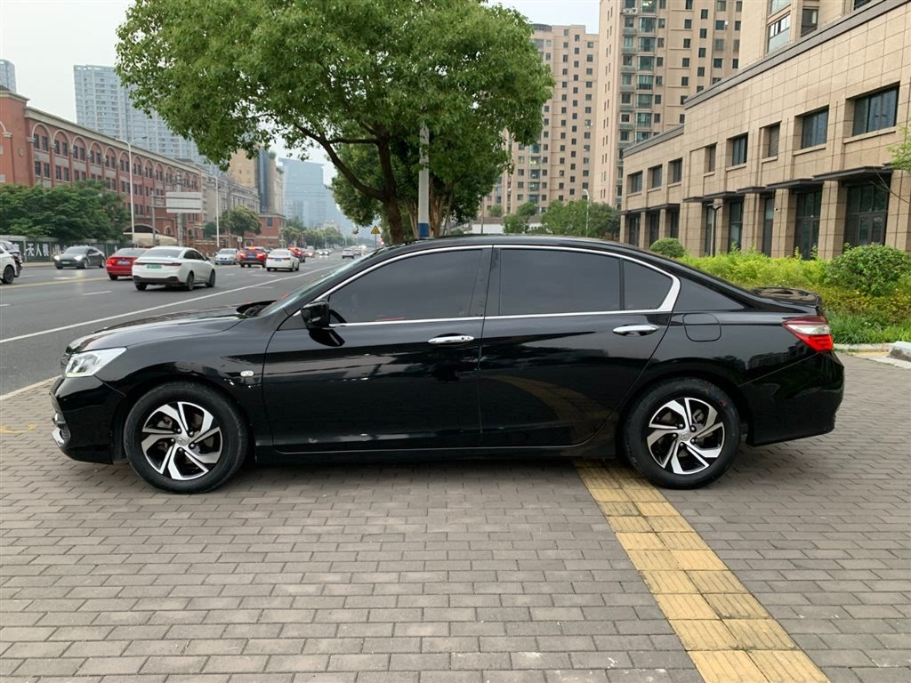 HONDA ACCORD 2016