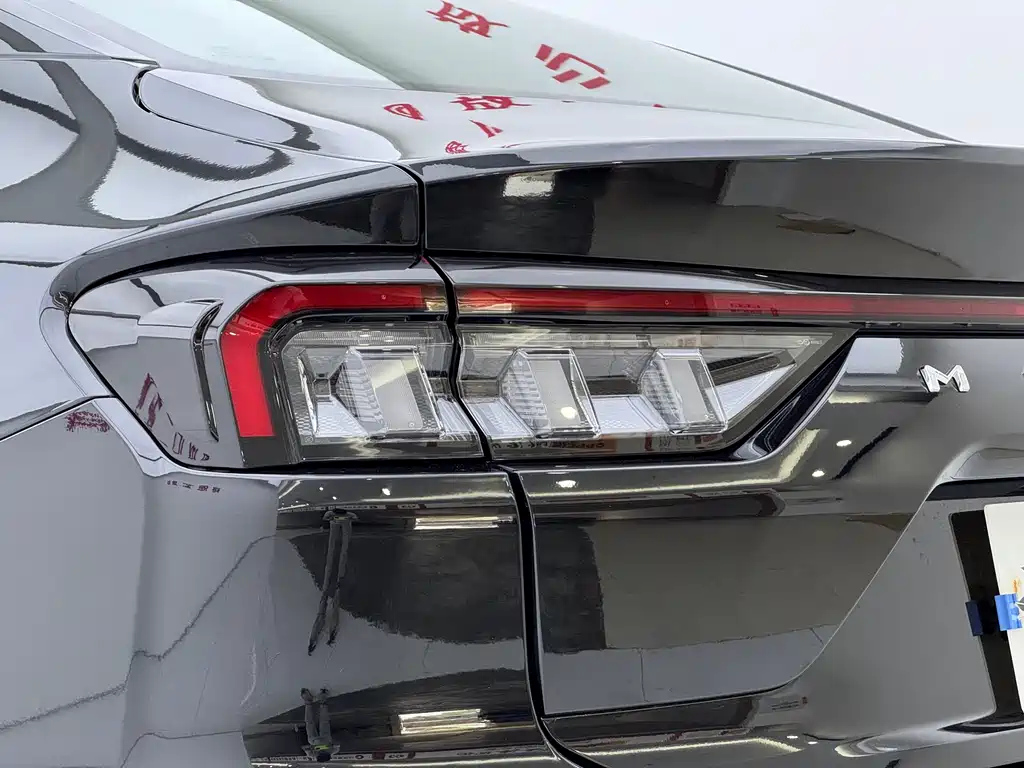 FORD MONDEO 2024