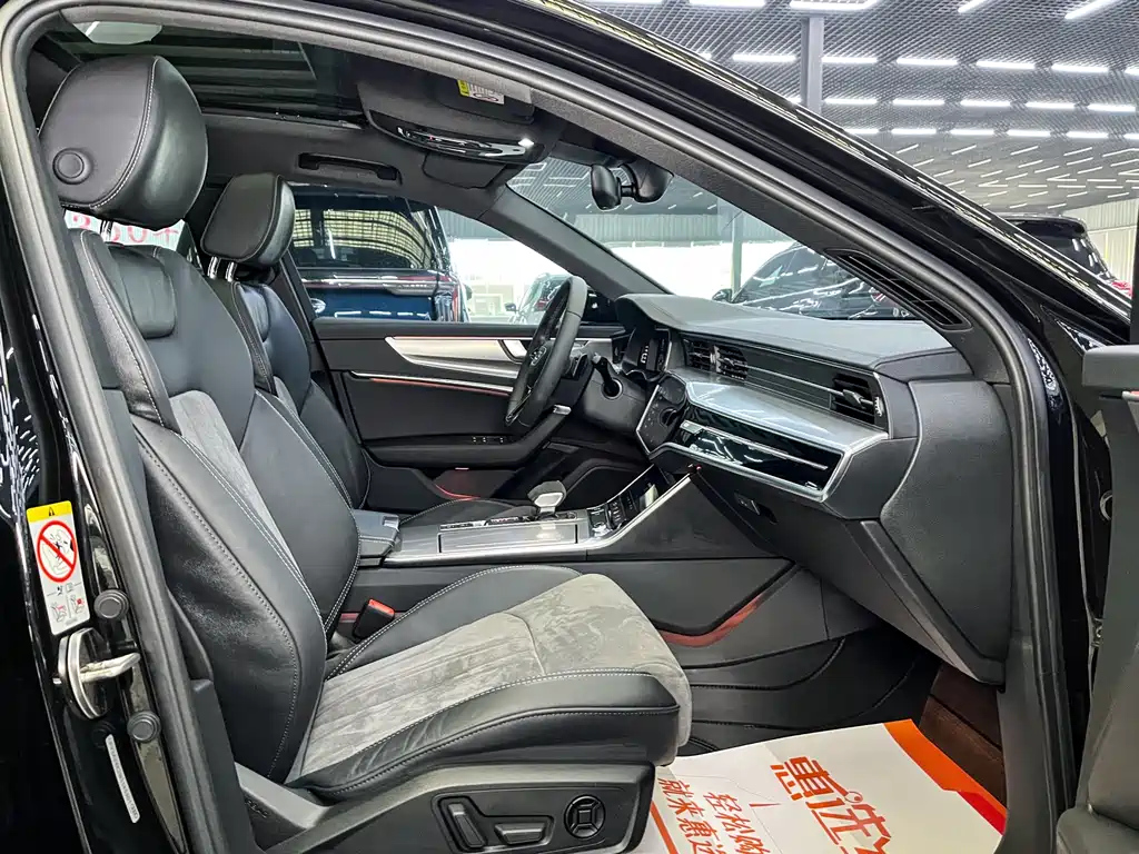 AUDI A6L 2022