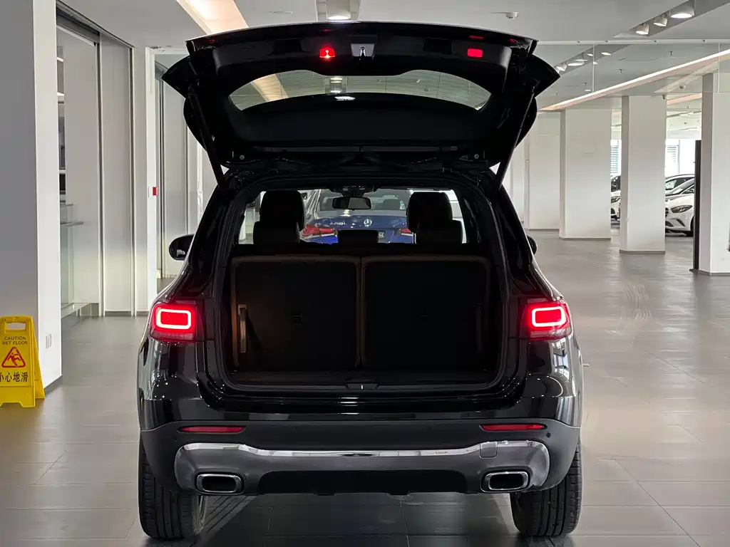 MERCEDES BENZ GLB 2022
