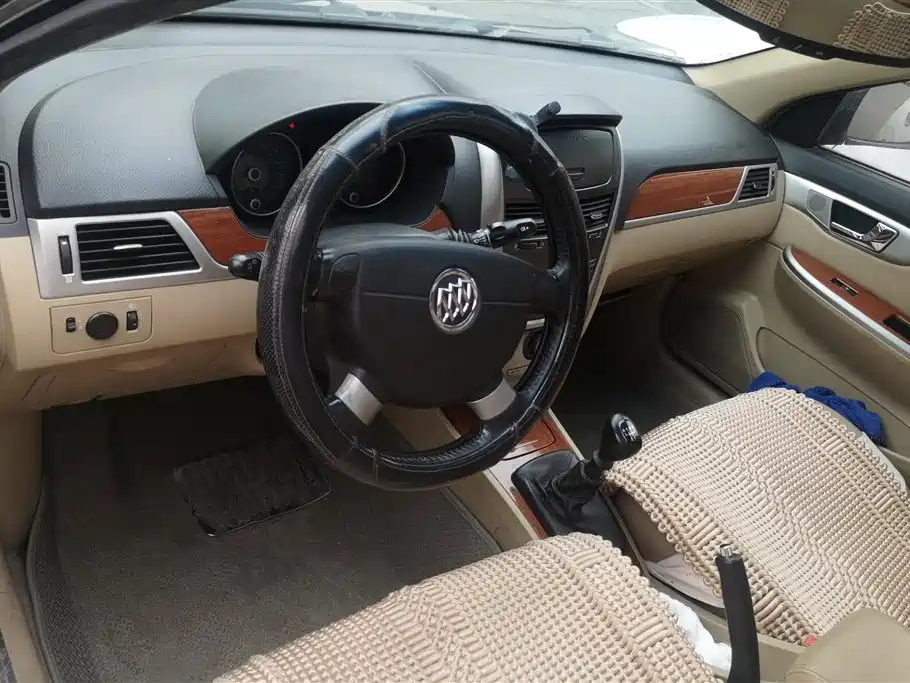 BUICK EXCELLE 2013