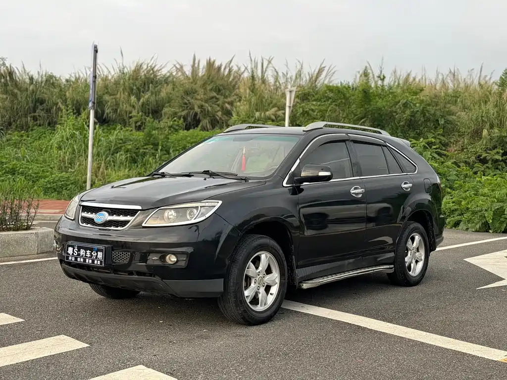 BYD S6 2013