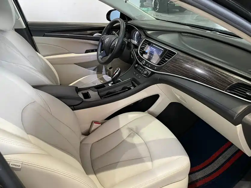 BUICK LACROSSE 2020