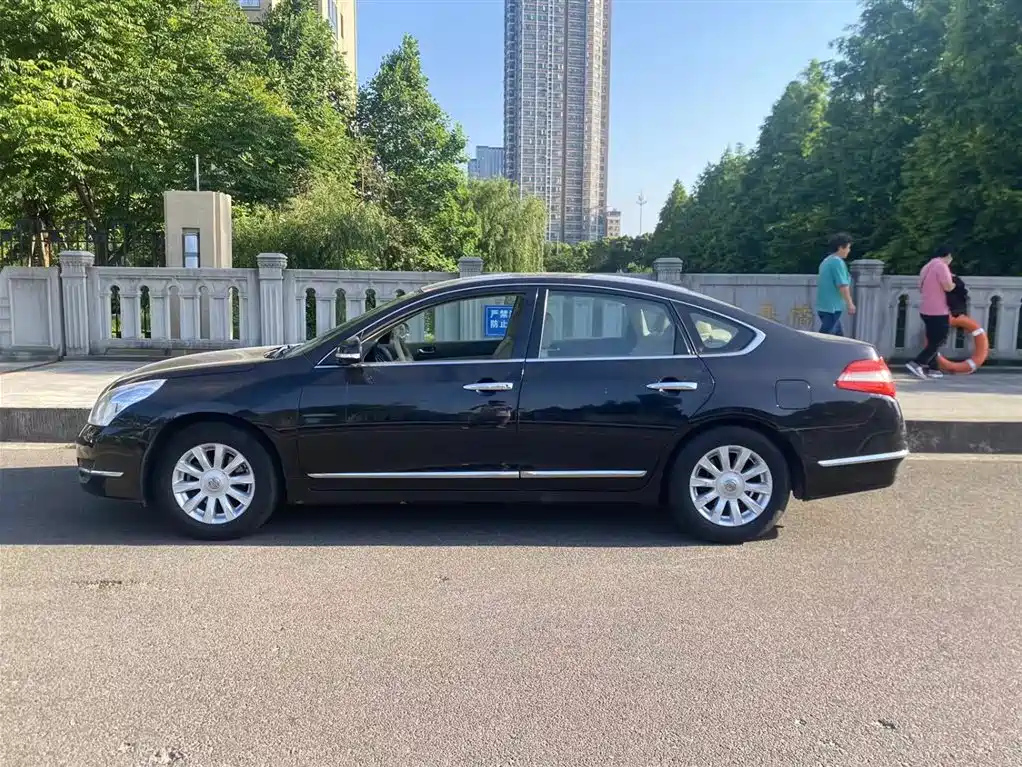 NISSAN TEANA 2008