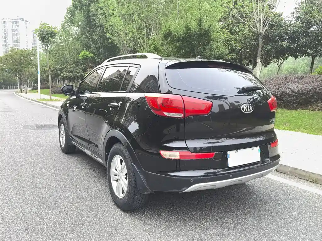 KIA SPORTAGE 2015