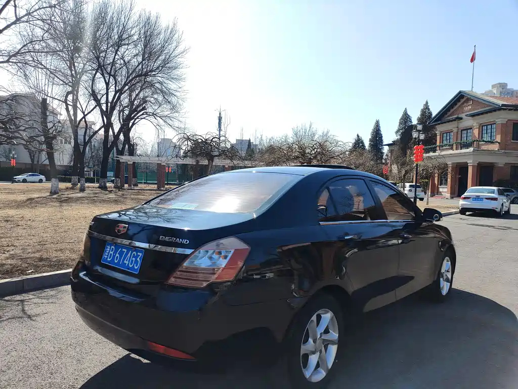 GEELY AUTO CLASSIC EMGRAND 2010