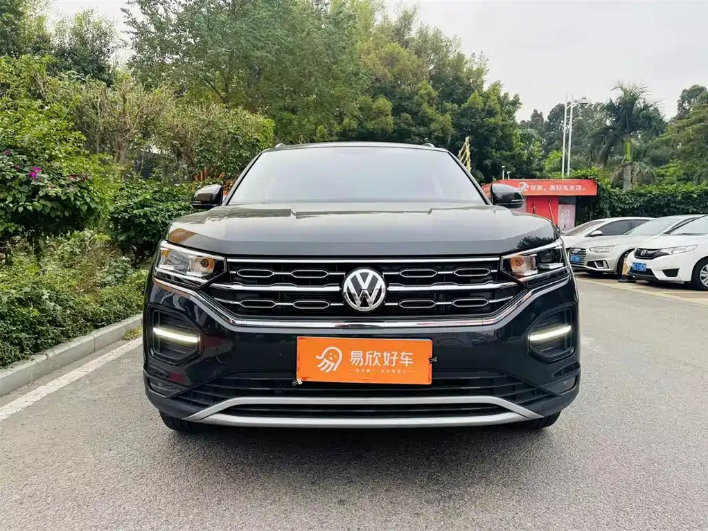 VOLKSWAGEN TAYRON 2022