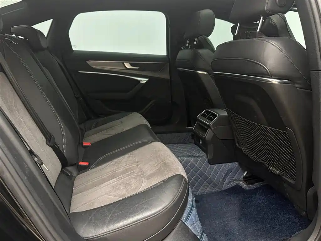 AUDI A6L 2021