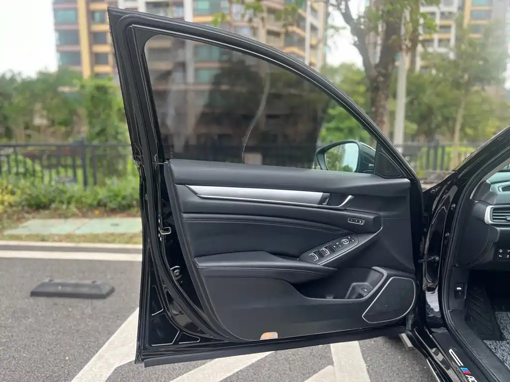 HONDA ACCORD 2021