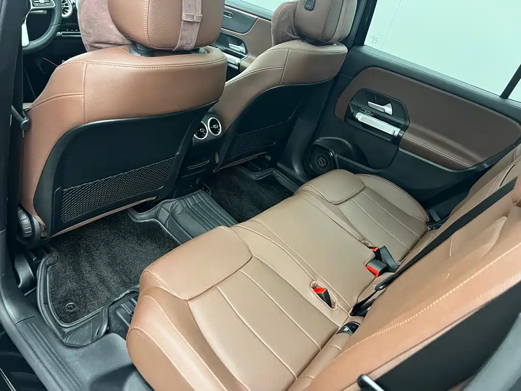 MERCEDES BENZ GLB 2022