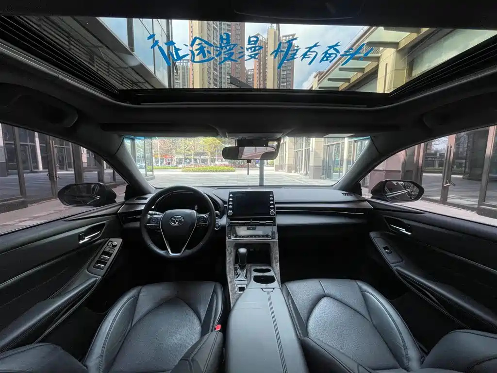 TOYOTA AVALON 2022