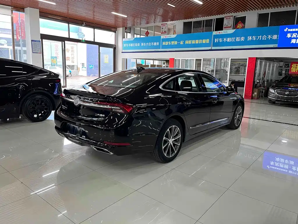 BUICK LACROSSE 2020