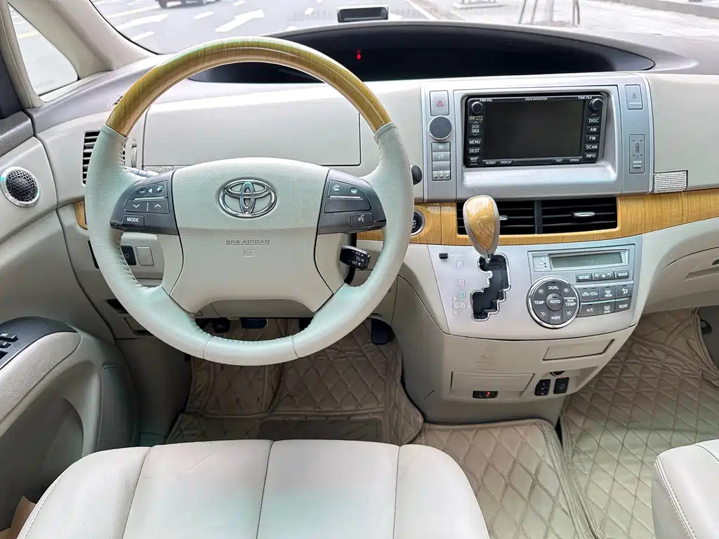 TOYOTA PREVIA 2009