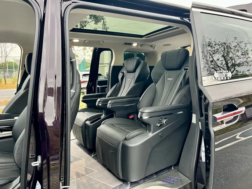 HONGQI HQ9 2023
