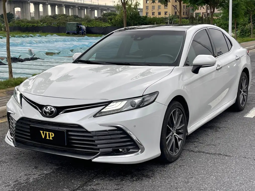 TOYOTA CAMRY 2021