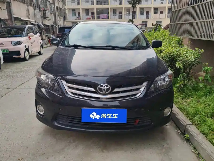 TOYOTA COROLLA 2014