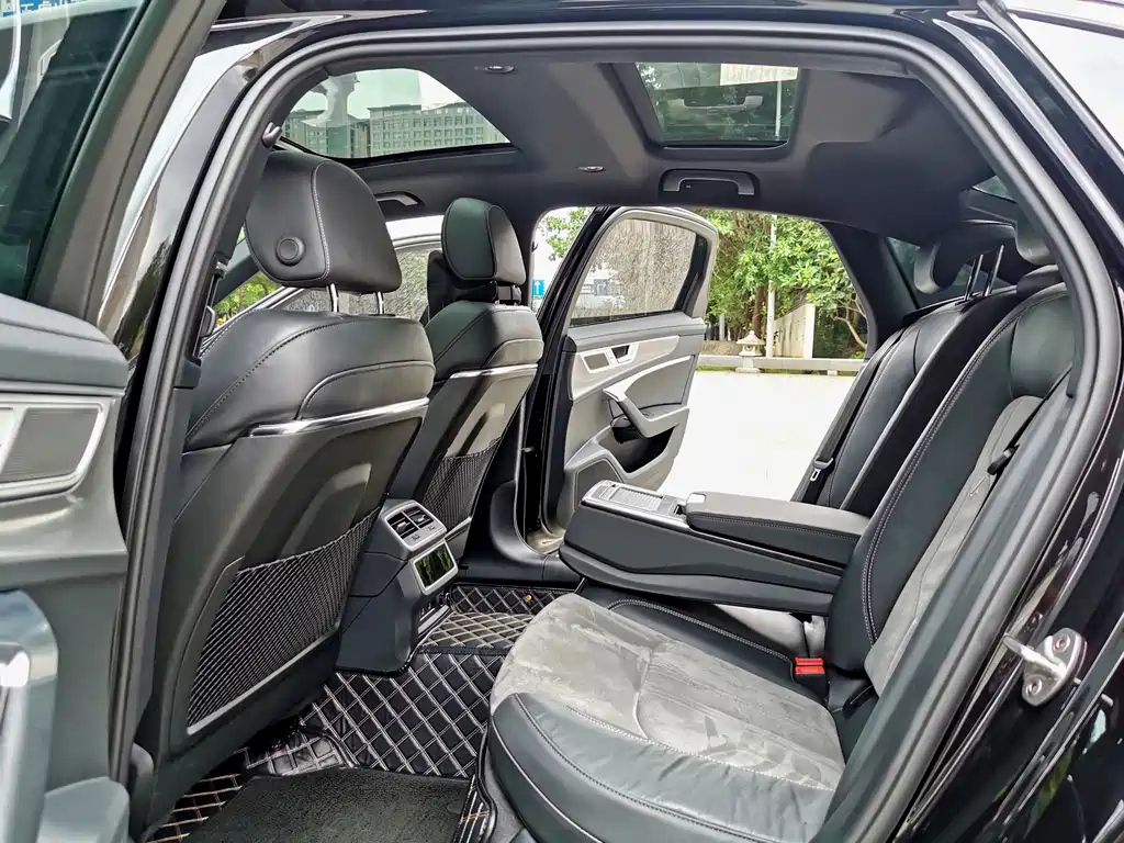 AUDI A6L 2023