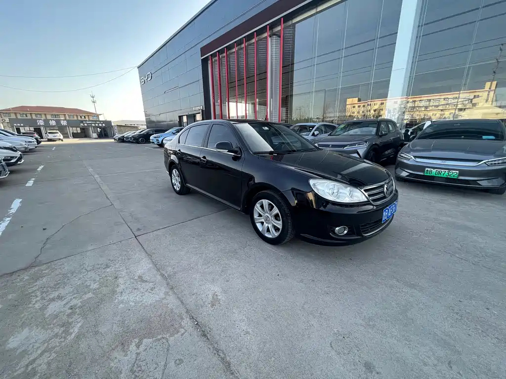 VOLKSWAGEN LAVIDA 2011