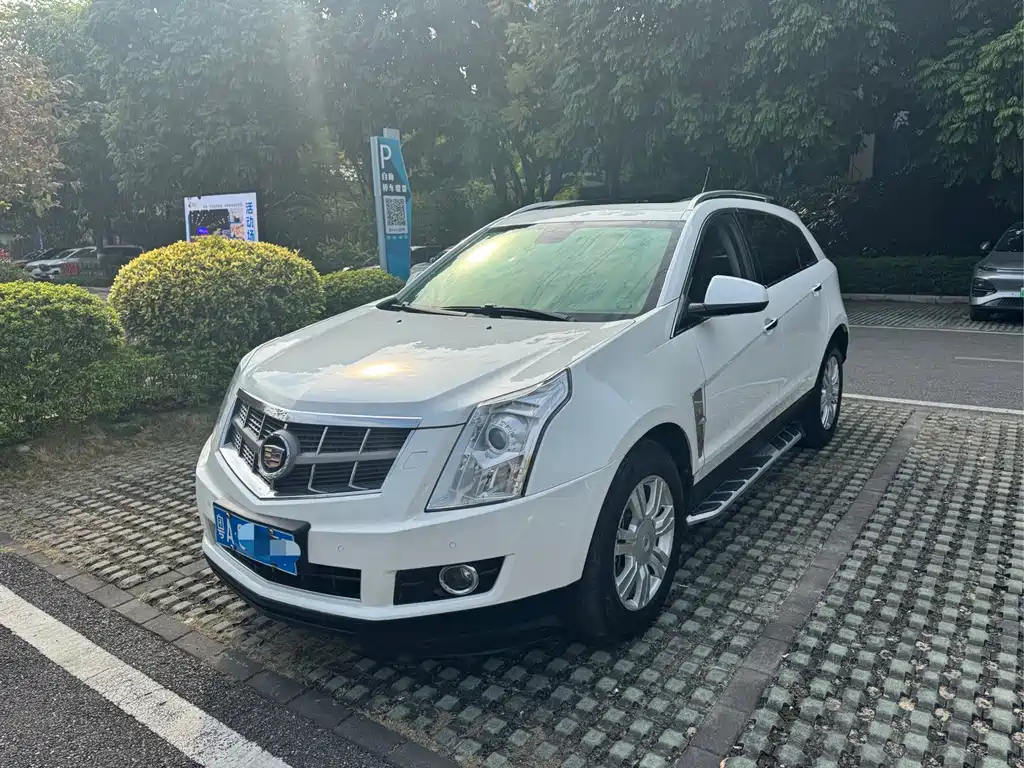 CADILLAC SRX 2012