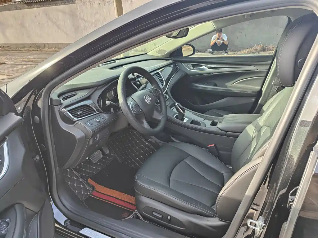 BUICK LACROSSE 2020