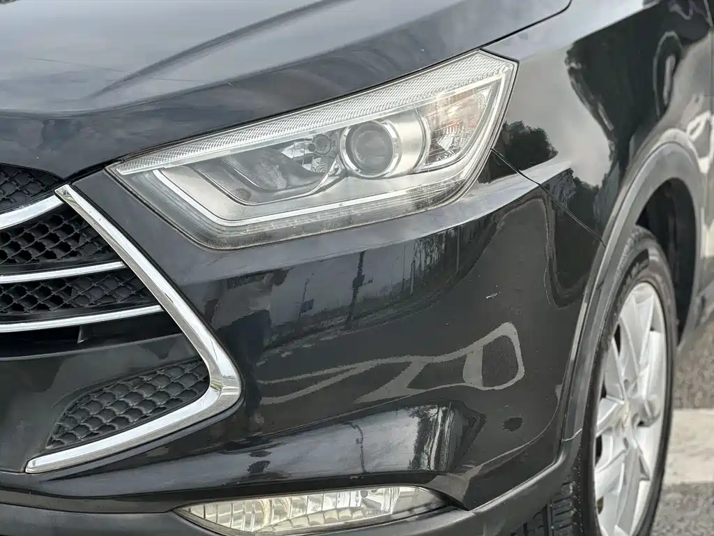 JAC REFINE S3 2015