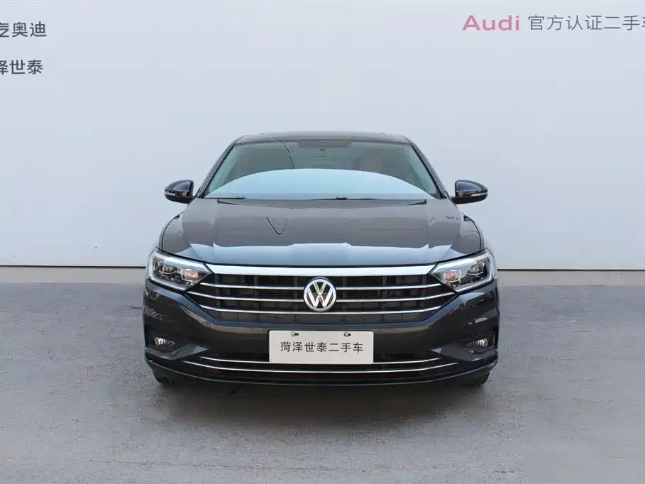 VOLKSWAGEN SAGITAR 2021