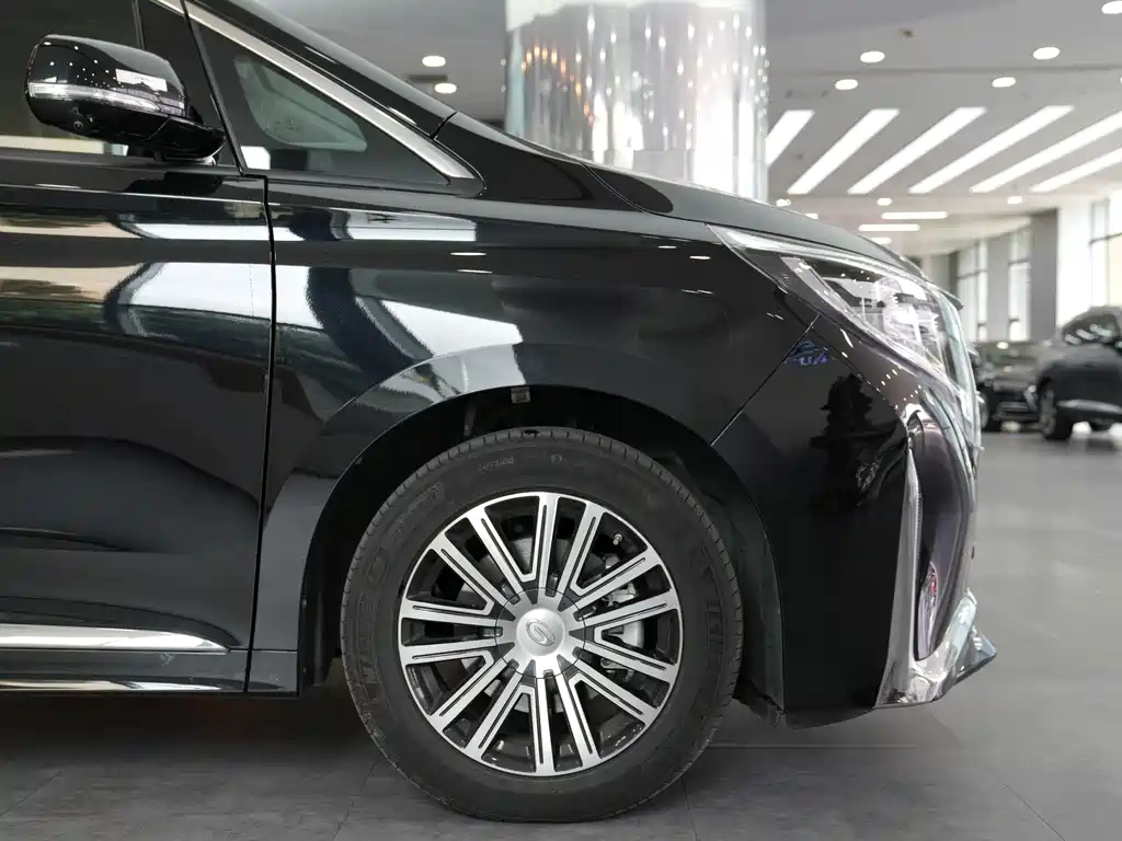 TRUMPCHI M8 2022