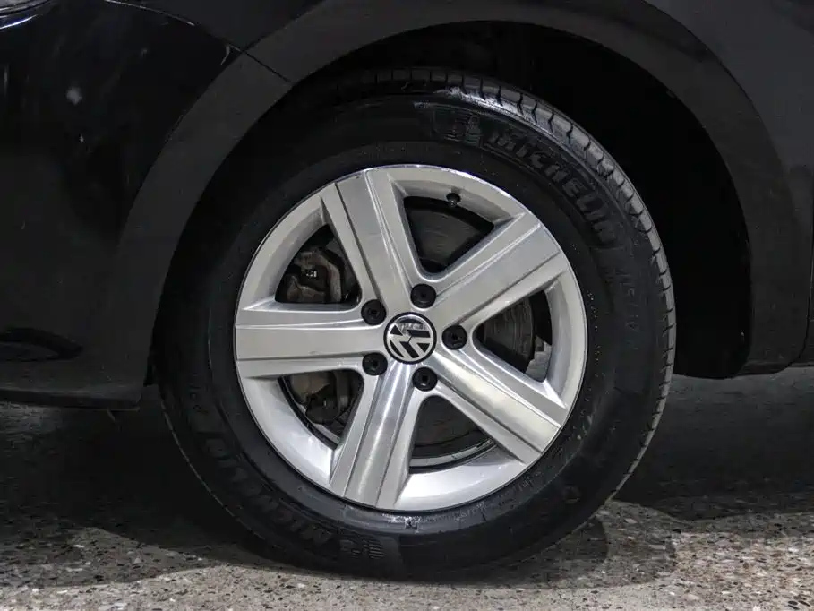 VOLKSWAGEN SHARAN 2014