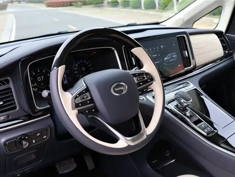 TRUMPCHI M8 2022
