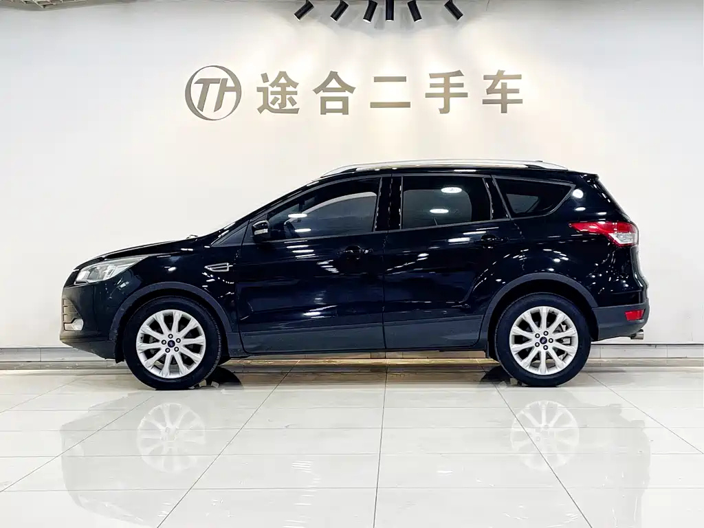 FORD ESCAPE 2016