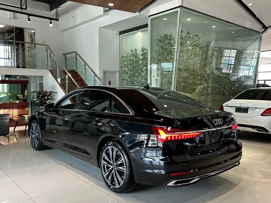 AUDI A6L 2023