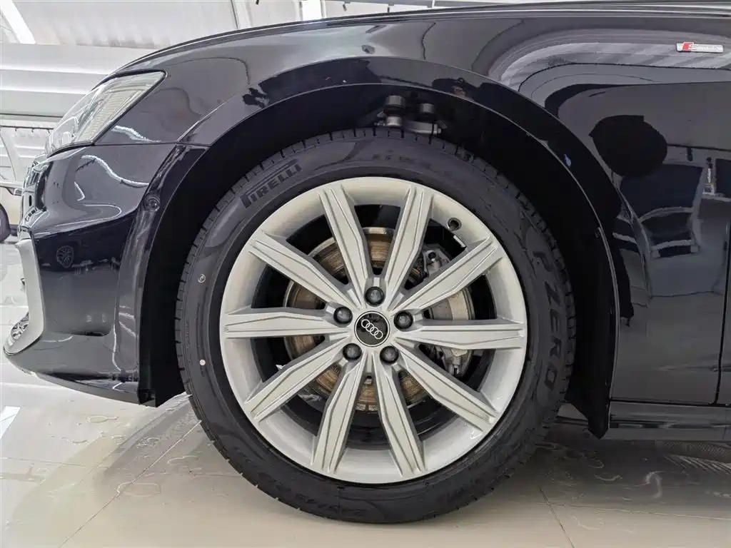 AUDI A6L 2024