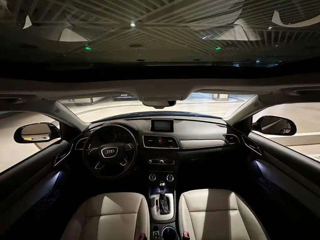 AUDI Q3 2013