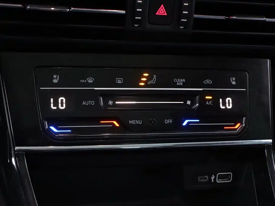 VOLKSWAGEN PASSAT 2021