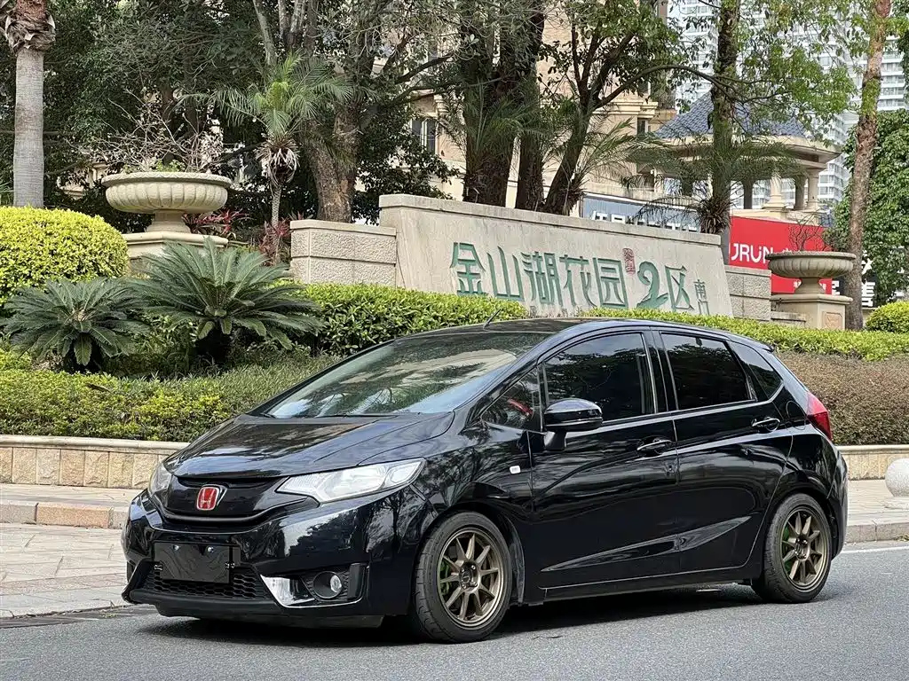 Аукционный лист HONDA FIT 2015