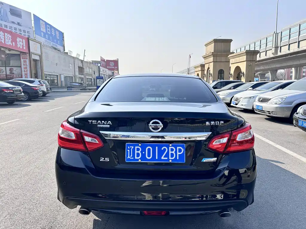 NISSAN TEANA 2018